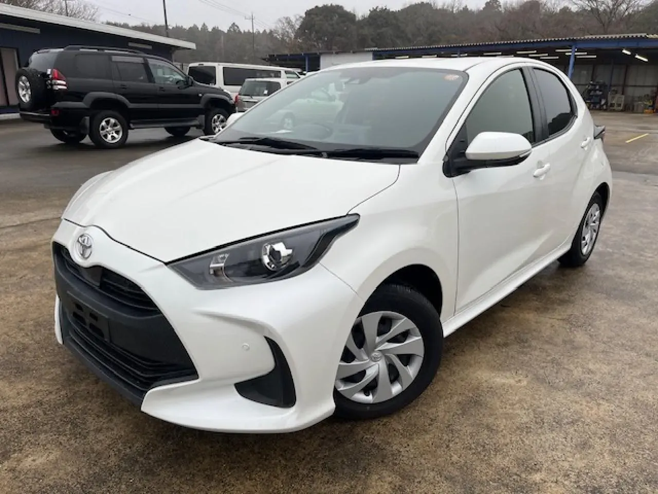 2022 Toyota Yaris 1.0 Kıbrıs | KKTC İkinci El Satılık Araba - Fotoğraf 1