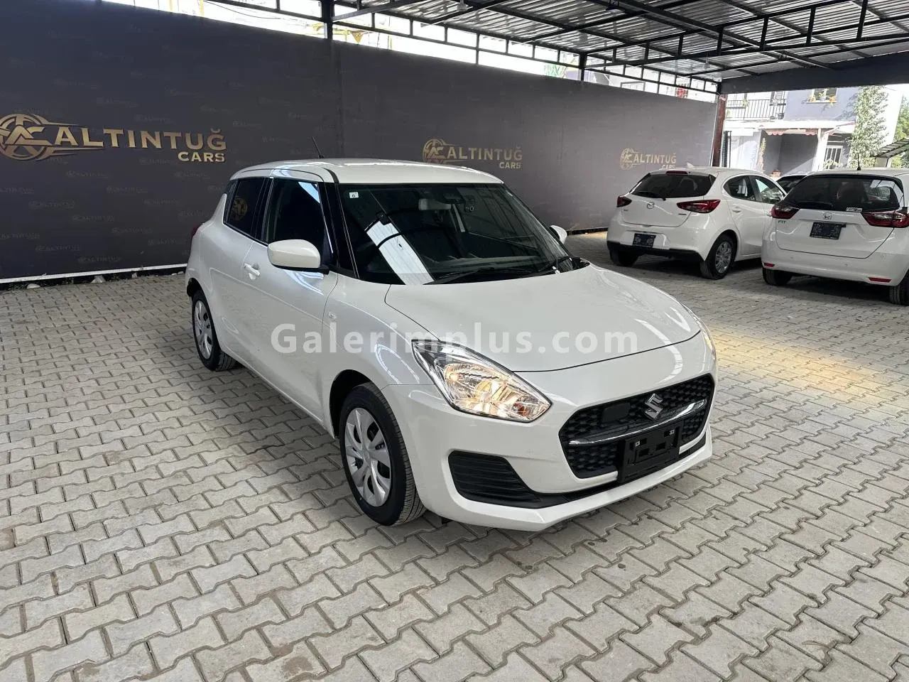 2023 Suzuki Swift Kıbrıs | KKTC İkinci El Satılık Araba - Fotoğraf 1