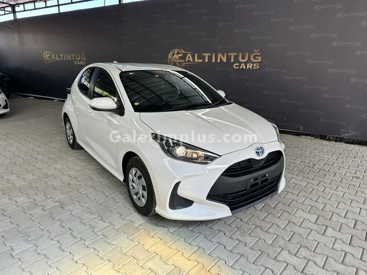 2023 Toyota Yaris Kıbrıs | KKTC İkinci El Satılık Araba - Fotoğraf 1