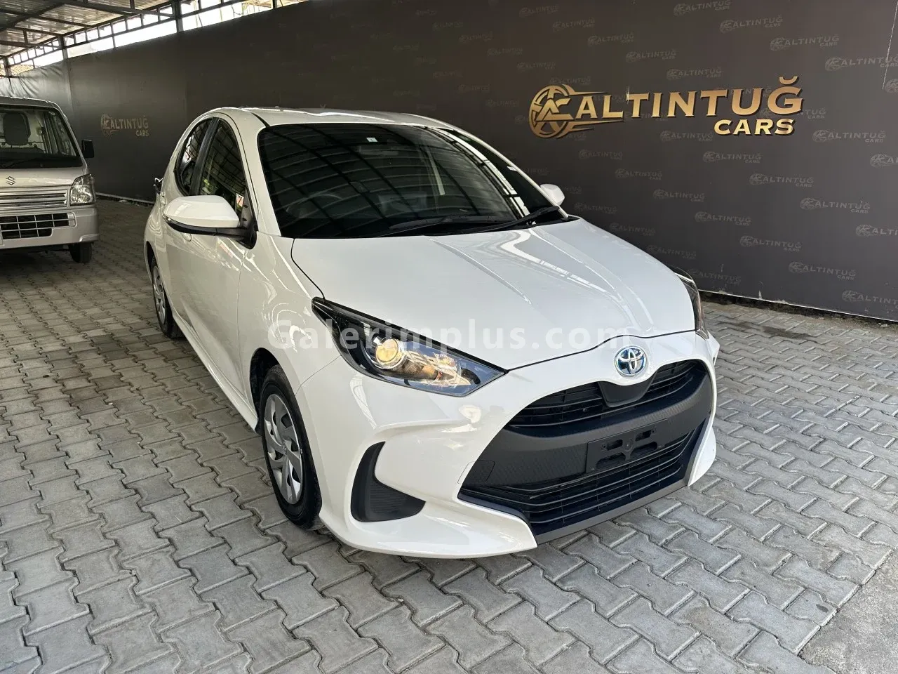 2023 Toyota Yaris Kıbrıs | KKTC İkinci El Satılık Araba - Fotoğraf 1