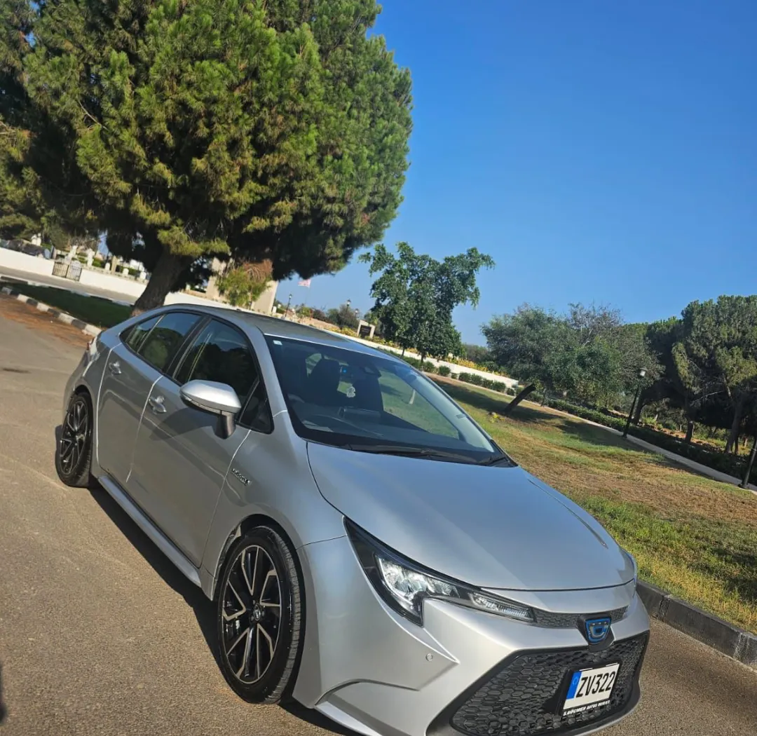2020 Toyota Corolla 1.8 Hybrid Kıbrıs | KKTC İkinci El Satılık Araba - Fotoğraf 1