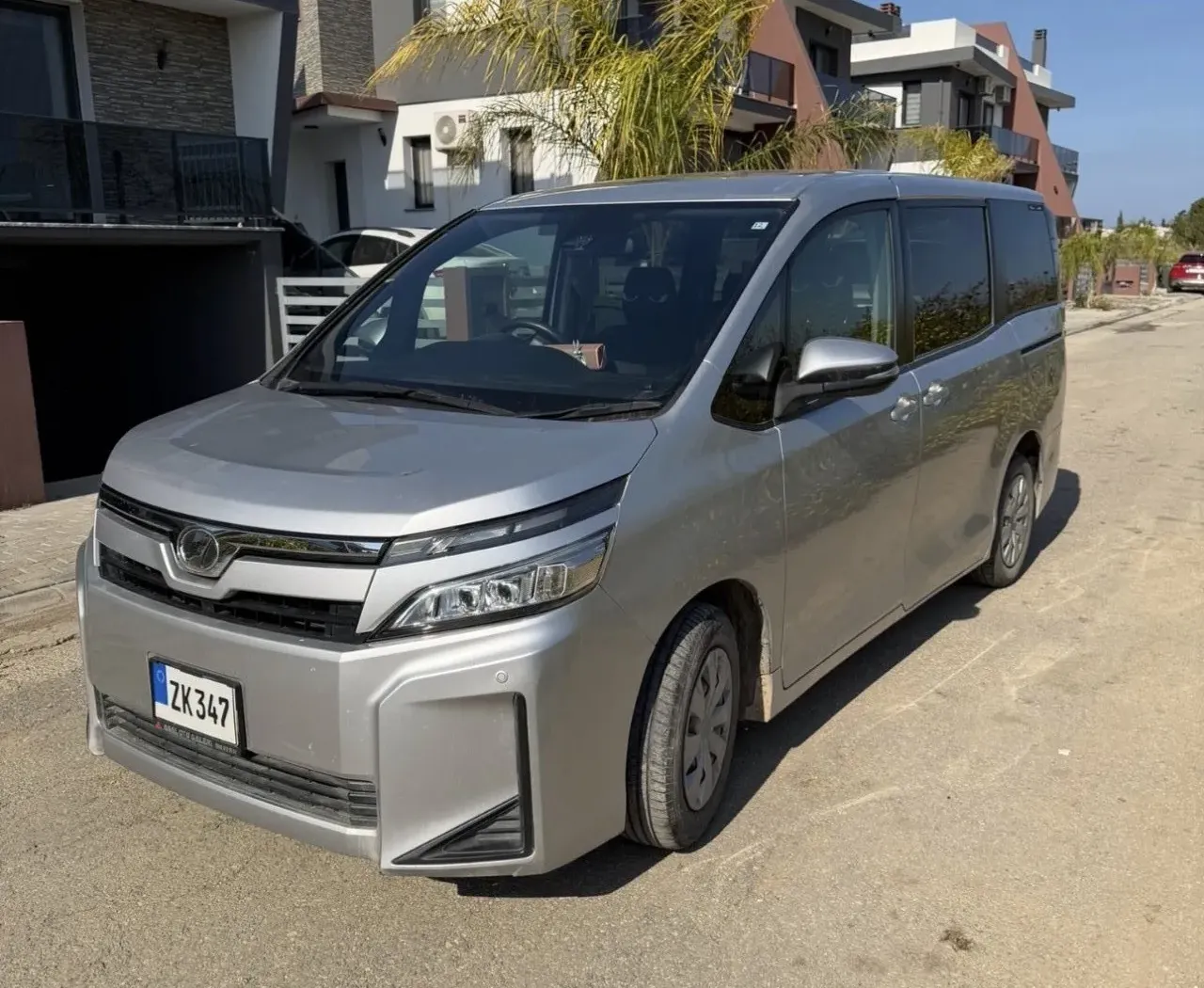 2020 Toyota Voxy Voxy Kıbrıs | KKTC İkinci El Satılık Araba - Fotoğraf 1