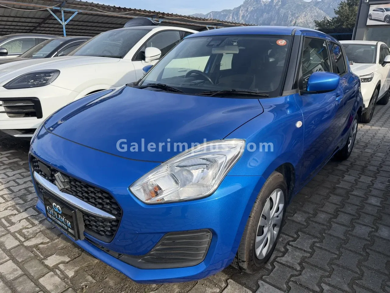 2023 Suzuki Swift Kıbrıs | KKTC İkinci El Satılık Araba - Fotoğraf 1