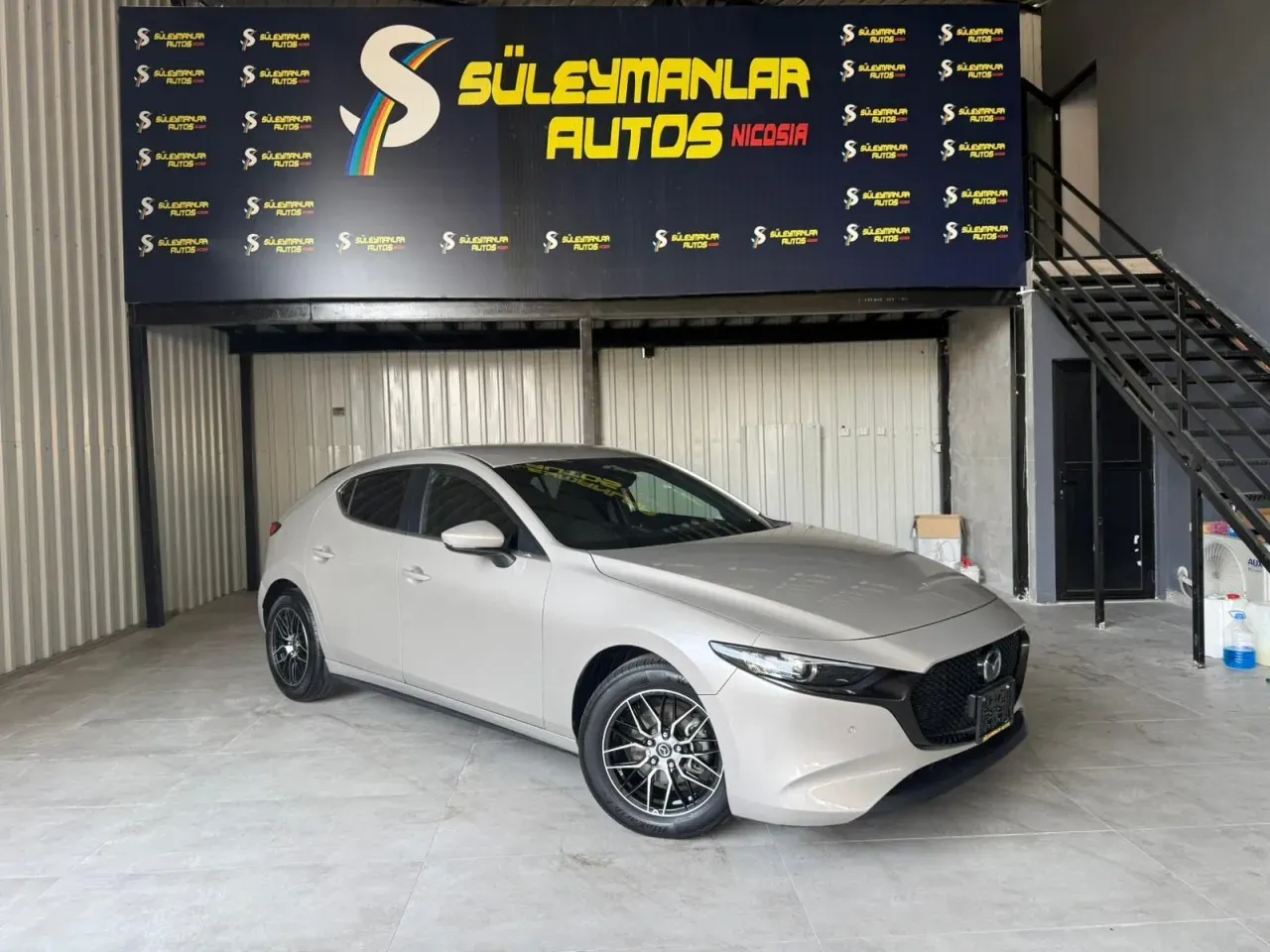 2023 Mazda Mazda 3 1.5 SkyActive-G Kıbrıs | KKTC İkinci El Satılık Araba - Fotoğraf 1