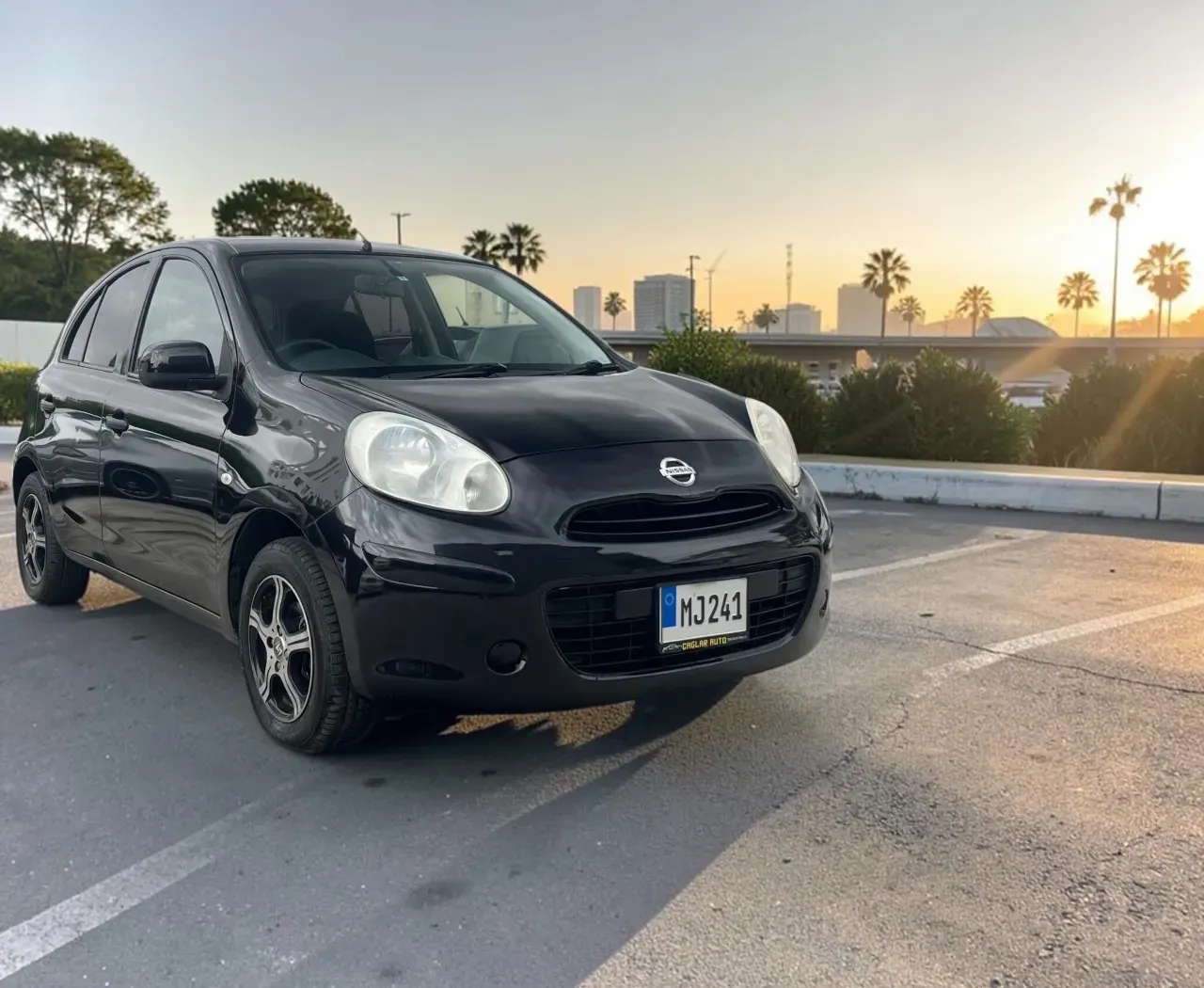 2010 Nissan March 1.2 Kıbrıs | KKTC İkinci El Satılık Araba - Fotoğraf 1