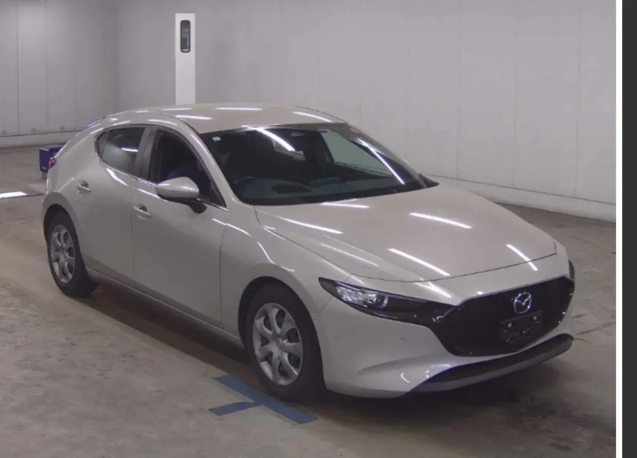 2024 Mazda Mazda 3 1.5 SkyActive-G Kıbrıs | KKTC İkinci El Satılık Araba - Fotoğraf 1