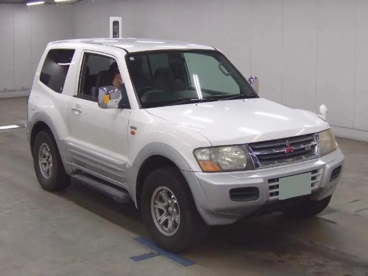 1999 Mitsubishi Pajero 3.2 DI Kıbrıs | KKTC İkinci El Satılık Araba - Fotoğraf 1