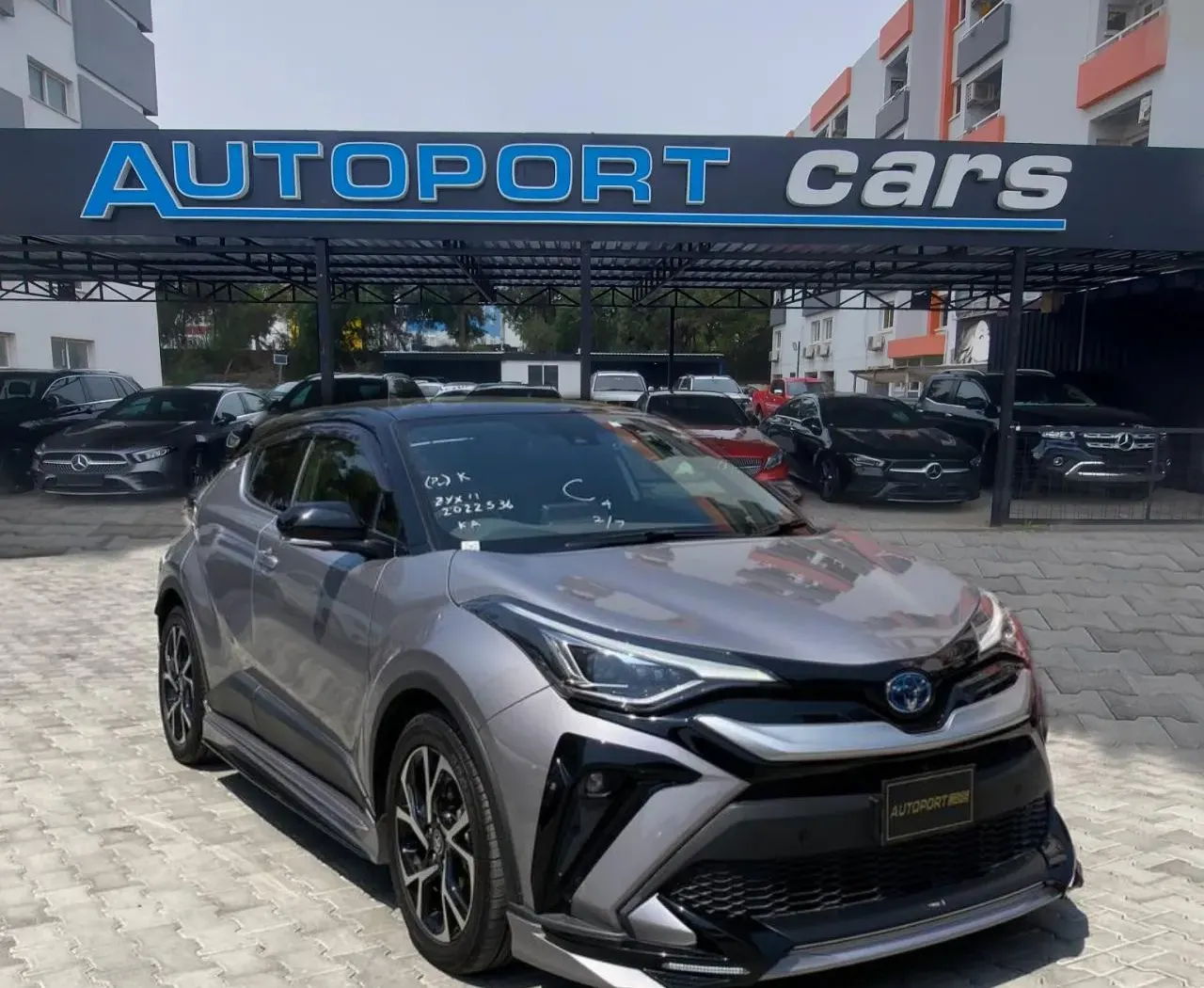 2020 Toyota C-HR 1.8 Hybrid Kıbrıs | KKTC İkinci El Satılık Araba - Fotoğraf 1