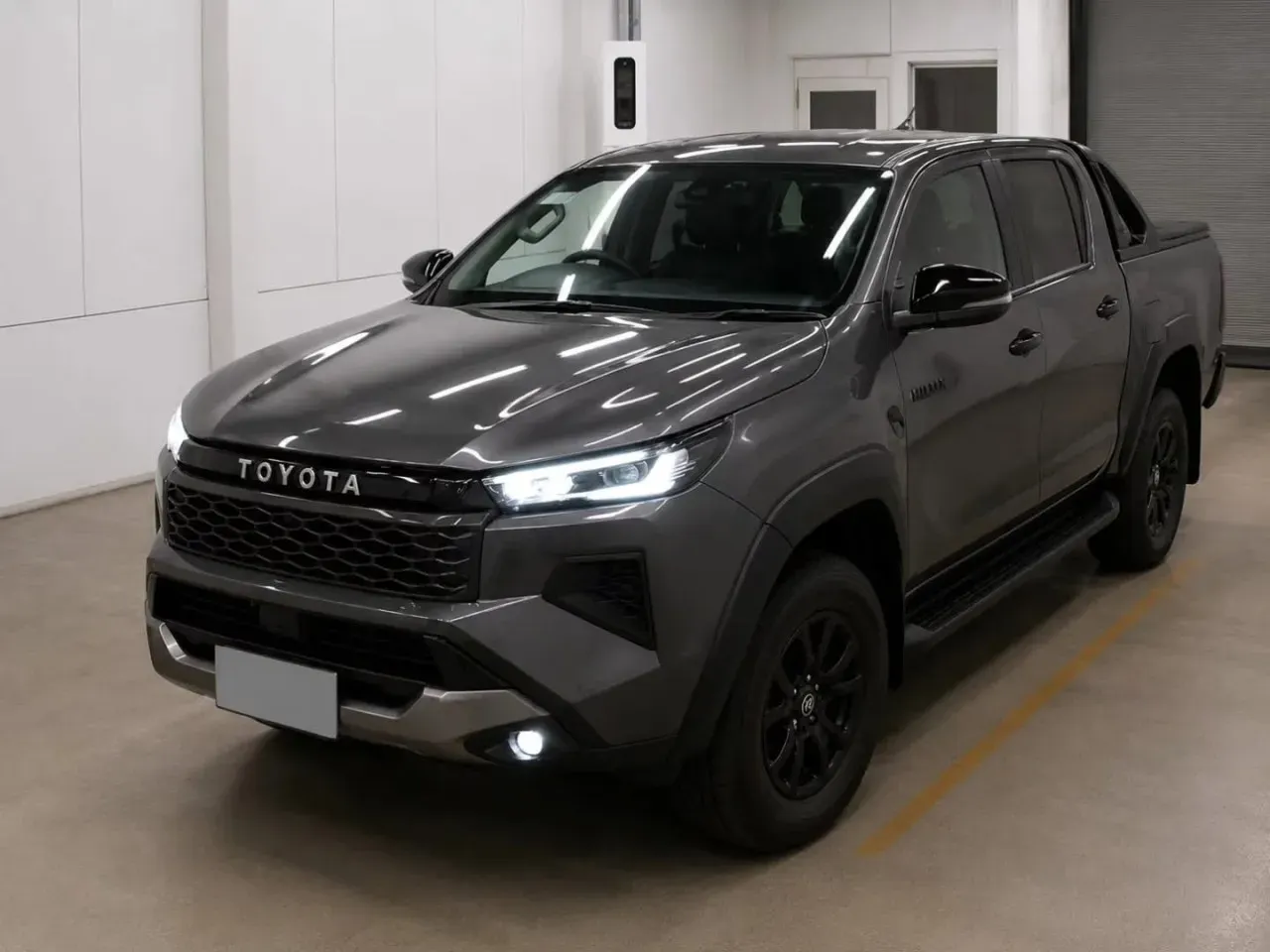 2026 Toyota Hilux GR 2.8 Kıbrıs | KKTC İkinci El Satılık Araba - Fotoğraf 1