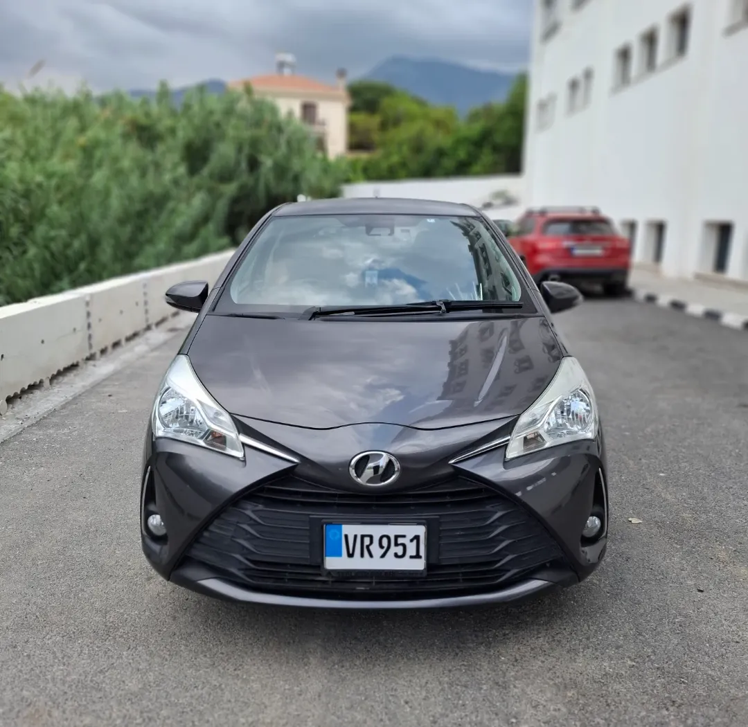 2019 Toyota Vitz 1.0 i 12V Kıbrıs | KKTC İkinci El Satılık Araba - Fotoğraf 1