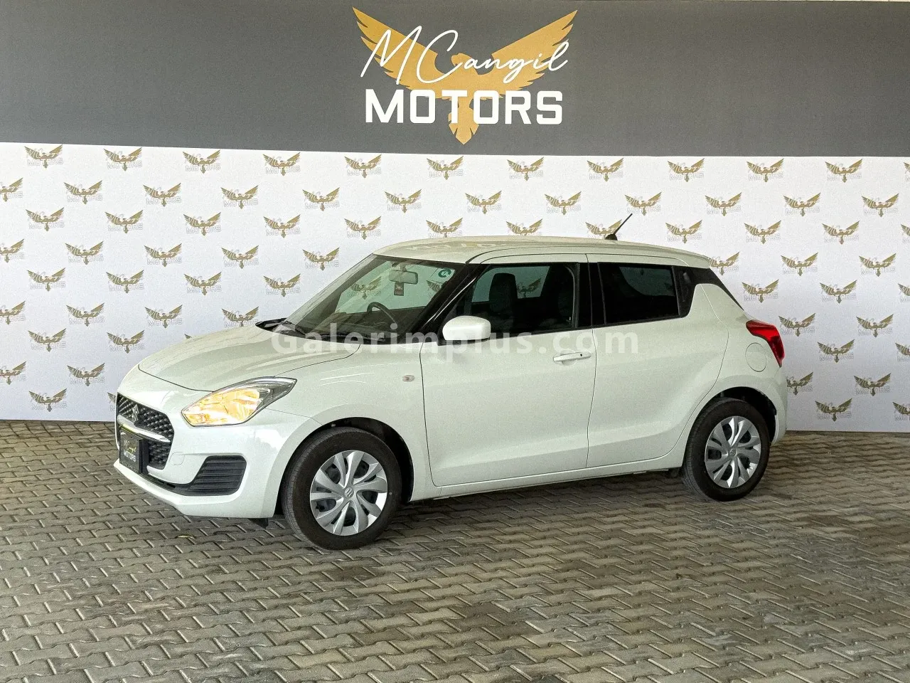 2023 Suzuki Swift 1.2 Kıbrıs | KKTC İkinci El Satılık Araba - Fotoğraf 1