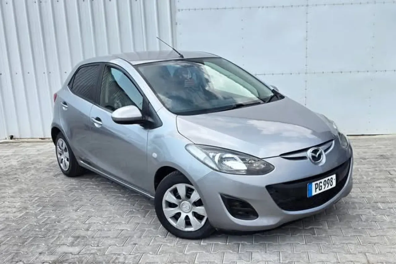 2013 Mazda Demio 1.3 16V Kıbrıs | KKTC İkinci El Satılık Araba - Fotoğraf 1