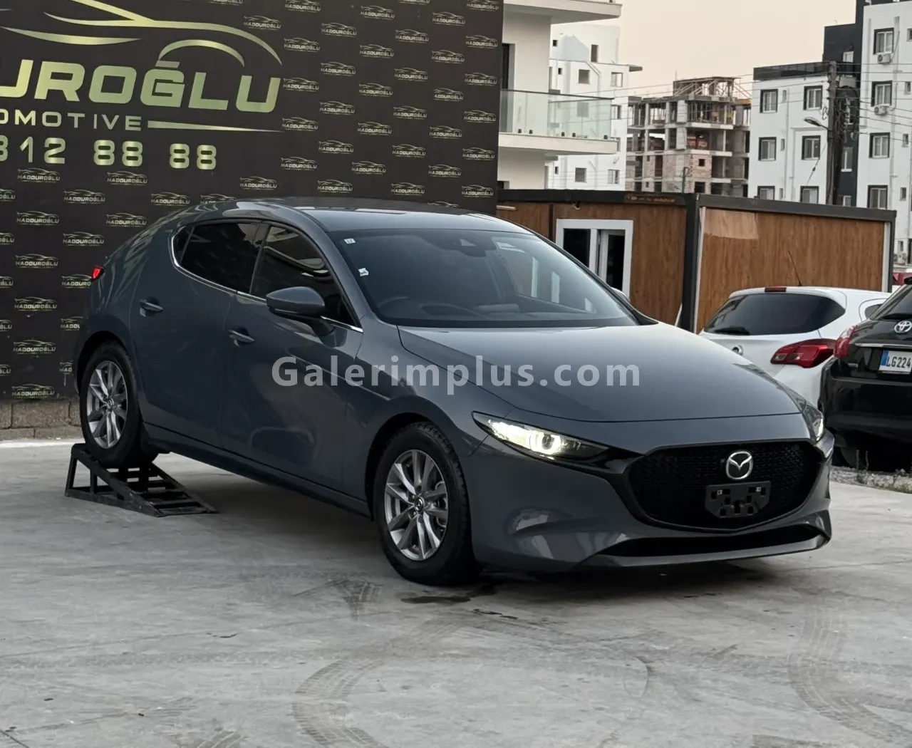 2022 Mazda Mazda 3 Kıbrıs | KKTC İkinci El Satılık Araba - Fotoğraf 1