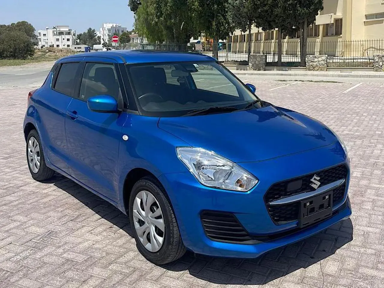 2022 Suzuki Swift 1.2 Kıbrıs | KKTC İkinci El Satılık Araba - Fotoğraf 1