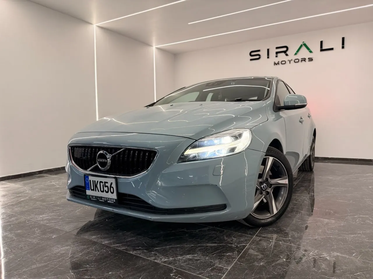 2018 Volvo V40 1.5 T2 Kıbrıs | KKTC İkinci El Satılık Araba - Fotoğraf 1