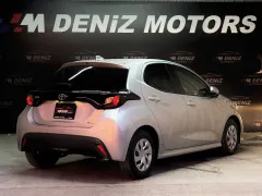 2024 Toyota Yaris 1.5 Hybrid Kıbrıs | KKTC İkinci El Satılık Araba - Thumbnail 2