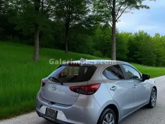 2022 Mazda Demio 1.5 16V Automatic Kıbrıs | KKTC İkinci El Satılık Araba - Thumbnail 4
