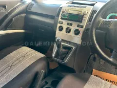 2005 Toyota Verso 1.6 Kıbrıs | KKTC İkinci El Satılık Araba - Thumbnail 8