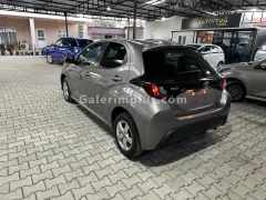 2023 Toyota Yaris  Kıbrıs | KKTC İkinci El Satılık Araba - Thumbnail 3