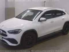 2022 Mercedes-Benz GLA 200 d Kıbrıs | KKTC İkinci El Satılık Araba - Thumbnail 4