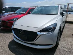 2022 Mazda Mazda 2 1.5 Sky-G Kıbrıs | KKTC İkinci El Satılık Araba - Thumbnail 3