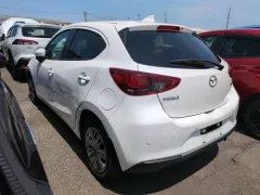 2022 Mazda Mazda 2 1.5 Sky-G Kıbrıs | KKTC İkinci El Satılık Araba - Thumbnail 5