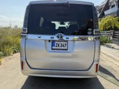 2020 Toyota Voxy Voxy  Kıbrıs | KKTC İkinci El Satılık Araba - Thumbnail 2