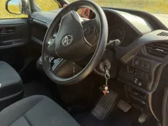 2020 Toyota Voxy Voxy  Kıbrıs | KKTC İkinci El Satılık Araba - Thumbnail 6