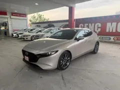 2025 Mazda Mazda 3 1.5 SkyActive-G Kıbrıs | KKTC İkinci El Satılık Araba - Thumbnail 3