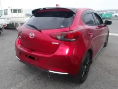 2022 Mazda Mazda 2 1.5 Sky-G Kıbrıs | KKTC İkinci El Satılık Araba - Thumbnail 2