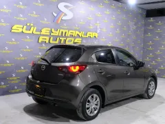 2021 Mazda Mazda 2 1.5 Sky-G Kıbrıs | KKTC İkinci El Satılık Araba - Thumbnail 4