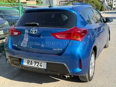 2014 Toyota Auris 1.5 Kıbrıs | KKTC İkinci El Satılık Araba - Thumbnail 5