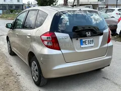 2010 Honda Fit 1.5 Kıbrıs | KKTC İkinci El Satılık Araba - Thumbnail 8