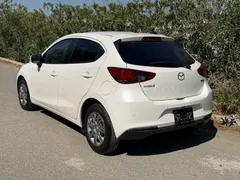 2023 Mazda 2 1.5 Sky-G Kıbrıs | KKTC İkinci El Satılık Araba - Thumbnail 3