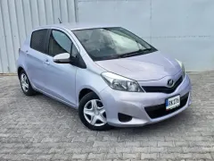2013 Toyota Vitz 1.3 16V Automatic Kıbrıs | KKTC İkinci El Satılık Araba - Thumbnail 1