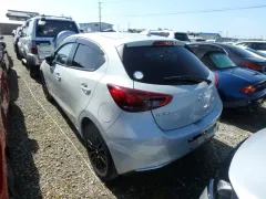 2022 Mazda Mazda 2 1.5 Sky-G Kıbrıs | KKTC İkinci El Satılık Araba - Thumbnail 2
