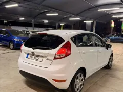 2015 Ford Fiesta 1.6 Kıbrıs | KKTC İkinci El Satılık Araba - Thumbnail 6