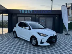 2022 Toyota Yaris 1.5 Hybrid Kıbrıs | KKTC İkinci El Satılık Araba - Thumbnail 2