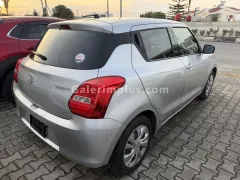 2023 Suzuki Swift  Kıbrıs | KKTC İkinci El Satılık Araba - Thumbnail 4