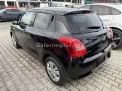 2023 Suzuki Swift  Kıbrıs | KKTC İkinci El Satılık Araba - Thumbnail 5