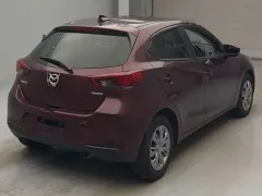 2022 Mazda Mazda 2 1.5 Sky-G Kıbrıs | KKTC İkinci El Satılık Araba - Thumbnail 2