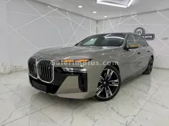 2025 BMW 7 Serisi 760i xDrive Long Kıbrıs | KKTC İkinci El Satılık Araba - Thumbnail 6