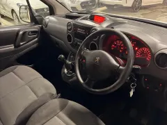 2018 Peugeot Partner  Kıbrıs | KKTC İkinci El Satılık Araba - Thumbnail 8