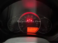 2012 Toyota Ractis 1.3i Kıbrıs | KKTC İkinci El Satılık Araba - Thumbnail 7