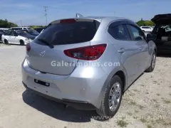 2022 Mazda 2 1.5 Sky-G Kıbrıs | KKTC İkinci El Satılık Araba - Thumbnail 5