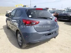 2023 Mazda 2 1.5 Sky-G Kıbrıs | KKTC İkinci El Satılık Araba - Thumbnail 3