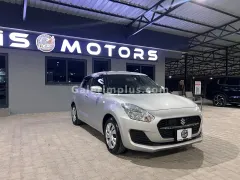 2023 Suzuki Swift 1.2 Kıbrıs | KKTC İkinci El Satılık Araba - Thumbnail 6