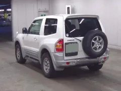 1999 Mitsubishi Pajero 3.2 DI Kıbrıs | KKTC İkinci El Satılık Araba - Thumbnail 4