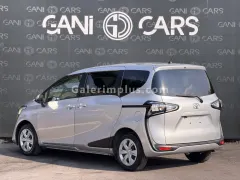 2022 Toyota Sienta Sienta  Kıbrıs | KKTC İkinci El Satılık Araba - Thumbnail 3