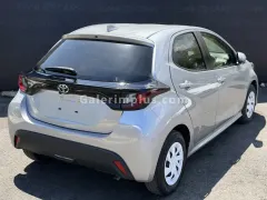 2024 Toyota Yaris  Kıbrıs | KKTC İkinci El Satılık Araba - Thumbnail 8